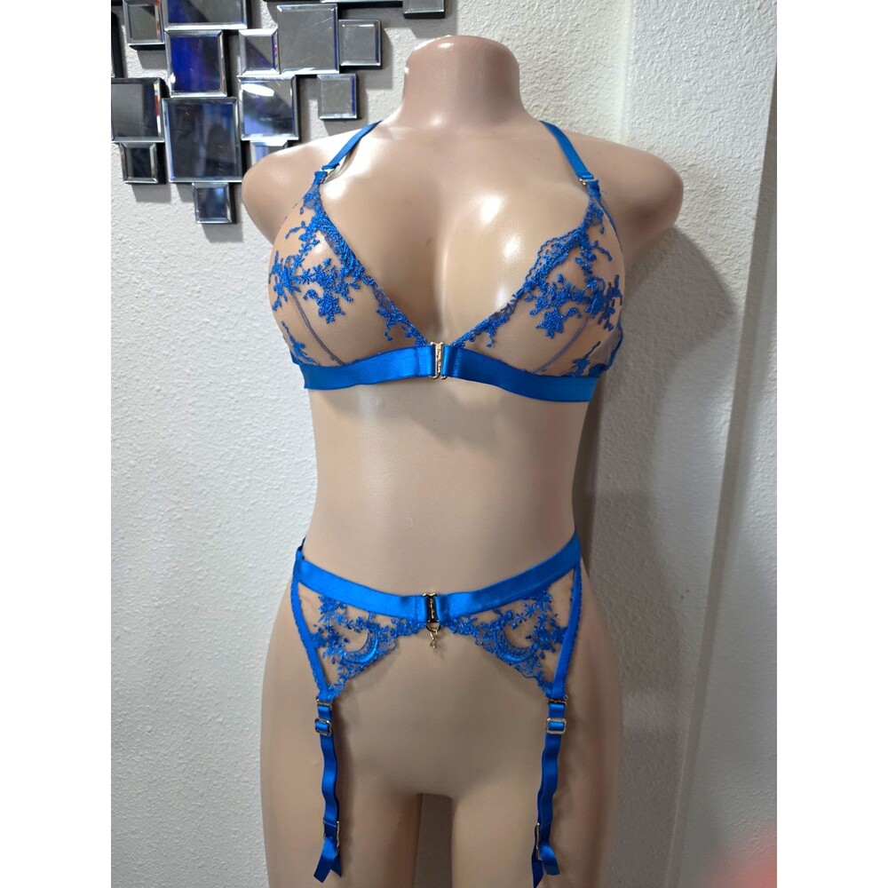 Honey Birdette
